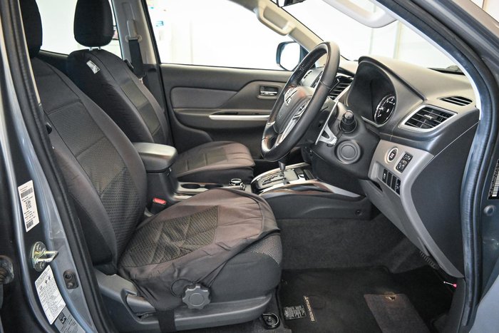 2018 Mitsubishi Triton Blackline