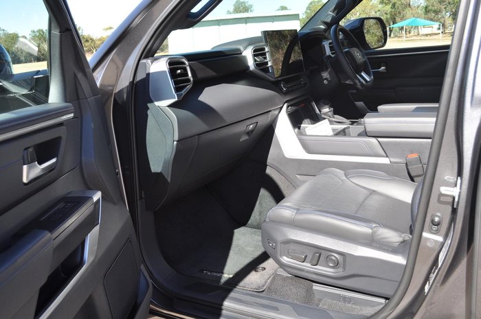 2025 Toyota Tundra Platinum