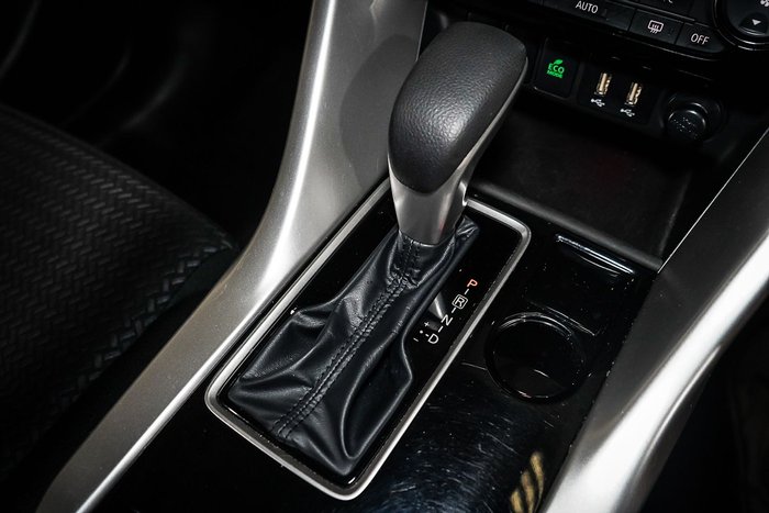 2024 Mitsubishi Eclipse Cross ES