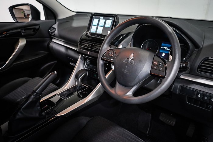 2024 Mitsubishi Eclipse Cross ES