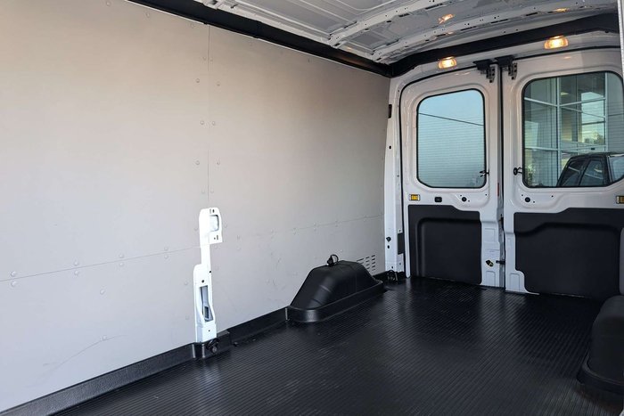 2024 Ford Transit 350L