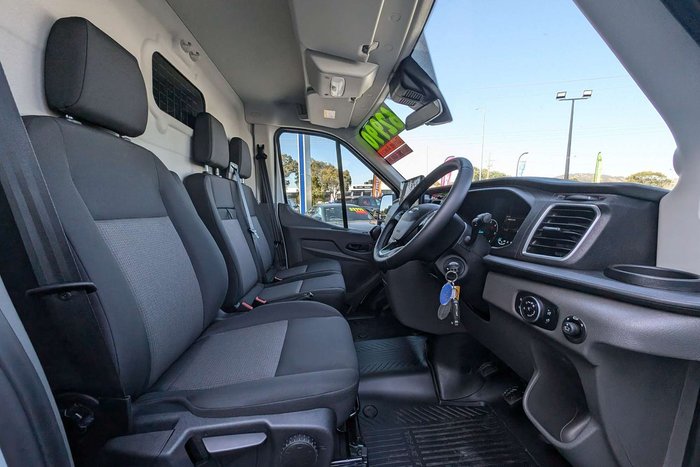 2024 Ford Transit 350L