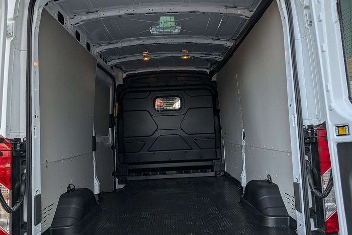 2024 Ford Transit 350L