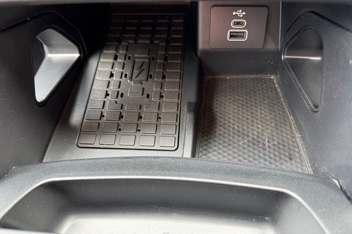 2025 Ford Everest Trend