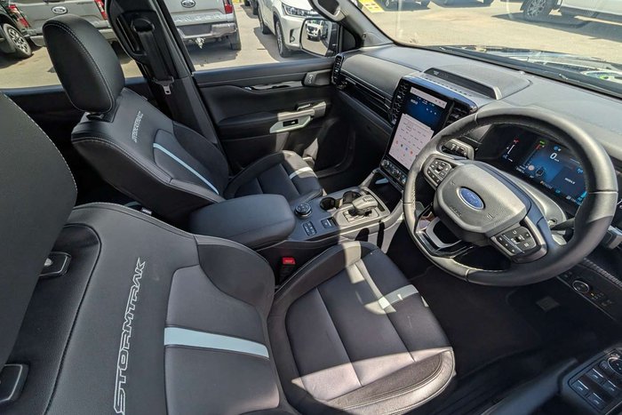 2025 Ford Ranger PHEV Stormtrak