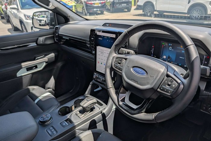 2025 Ford Ranger PHEV Stormtrak