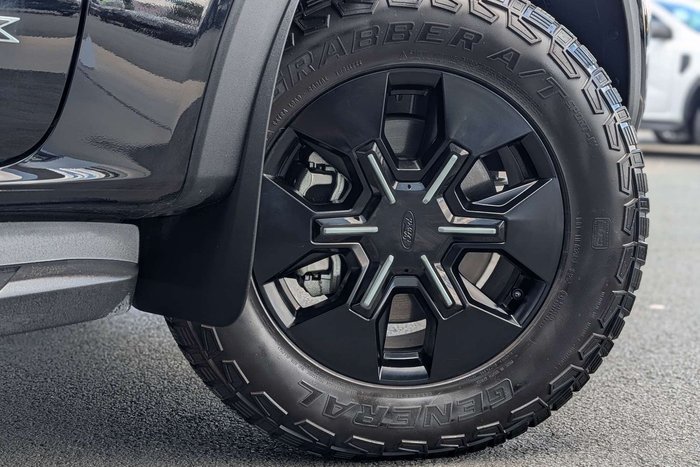 2025 Ford Ranger PHEV Stormtrak