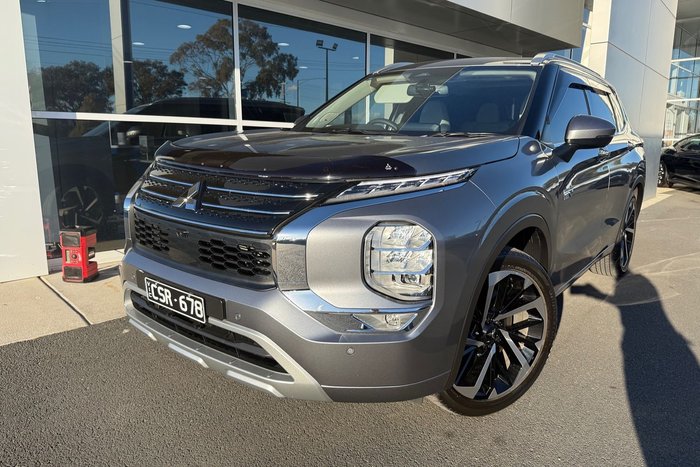 2023 Mitsubishi Outlander PHEV Exceed