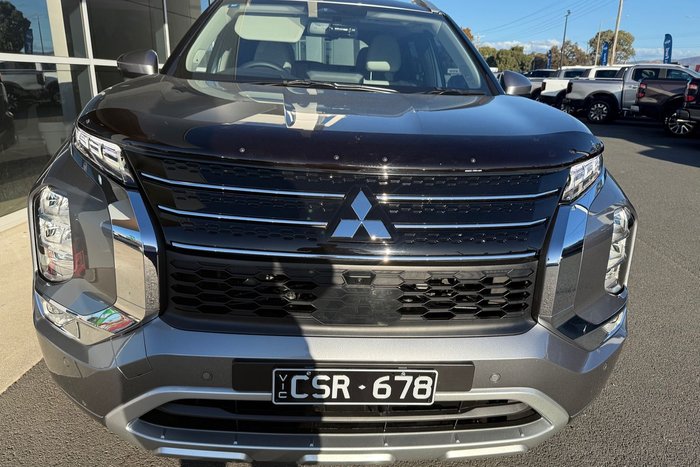 2023 Mitsubishi Outlander PHEV Exceed