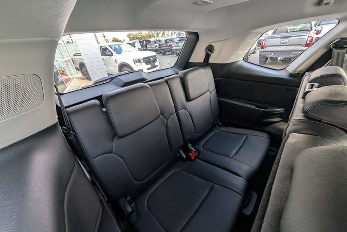 2025 Ford Everest Trend