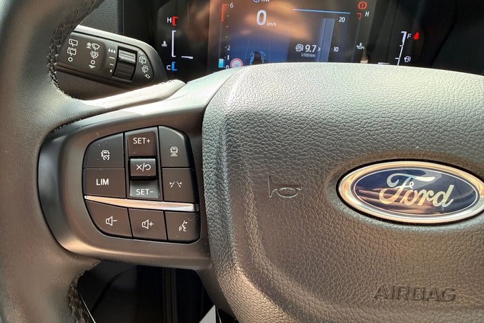 2025 Ford Everest Trend