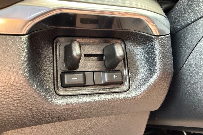 2025 Ford Everest Trend