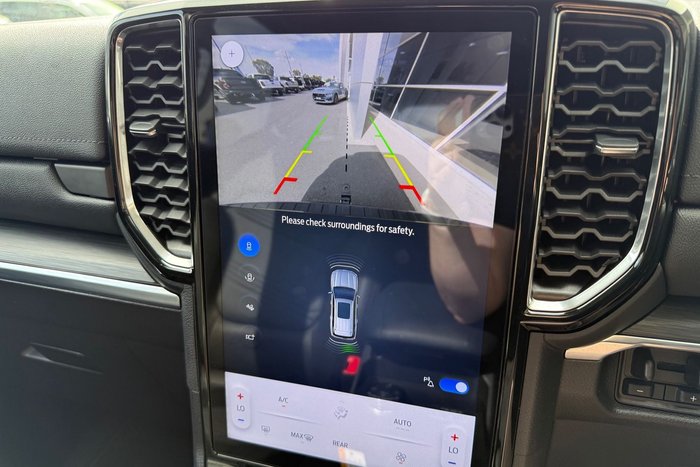 2025 Ford Everest Trend