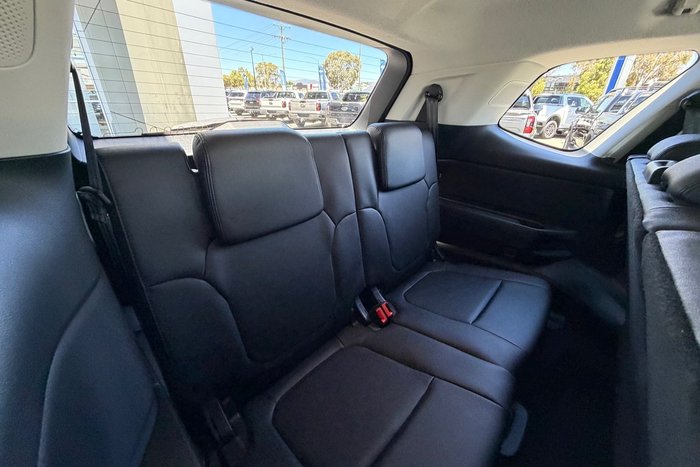 2025 Ford Everest Trend