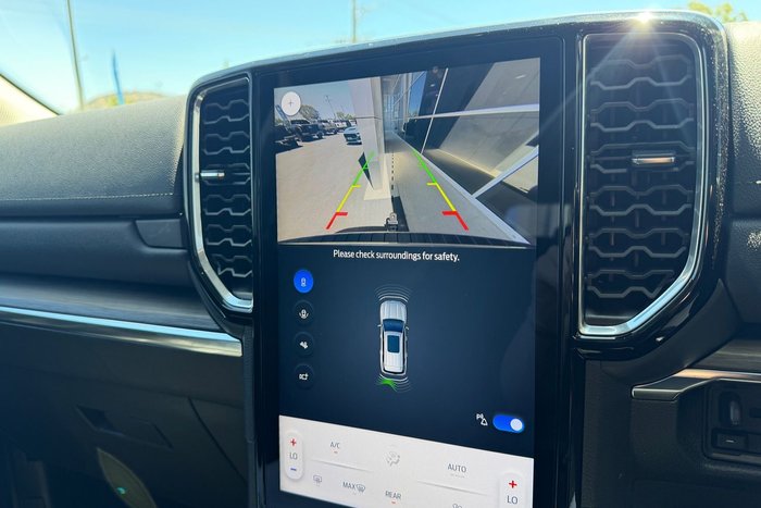 2025 Ford Everest Trend