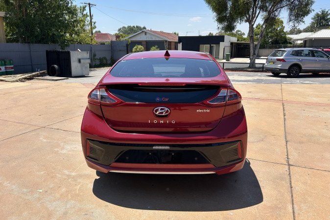 2019 HYUNDAI IONIQ ELECTRIC ELITE (GREY GRILLE)