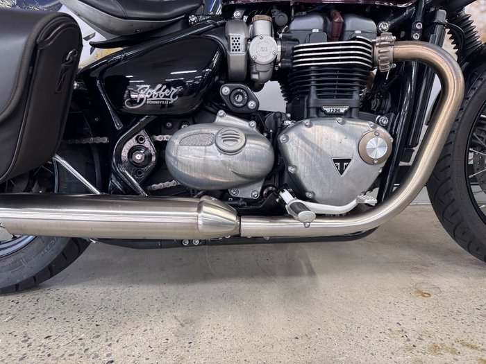 2017 Triumph BONNEVILLE BOBBER