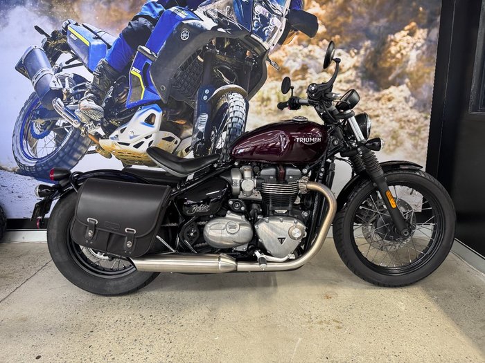 2017 Triumph BONNEVILLE BOBBER