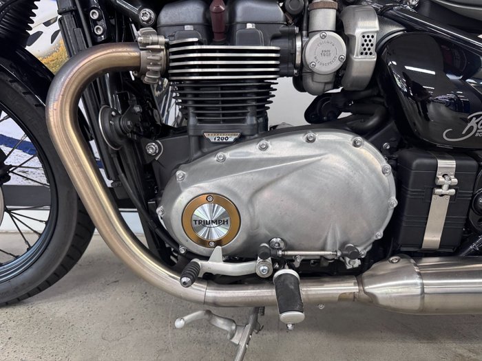 2017 Triumph BONNEVILLE BOBBER