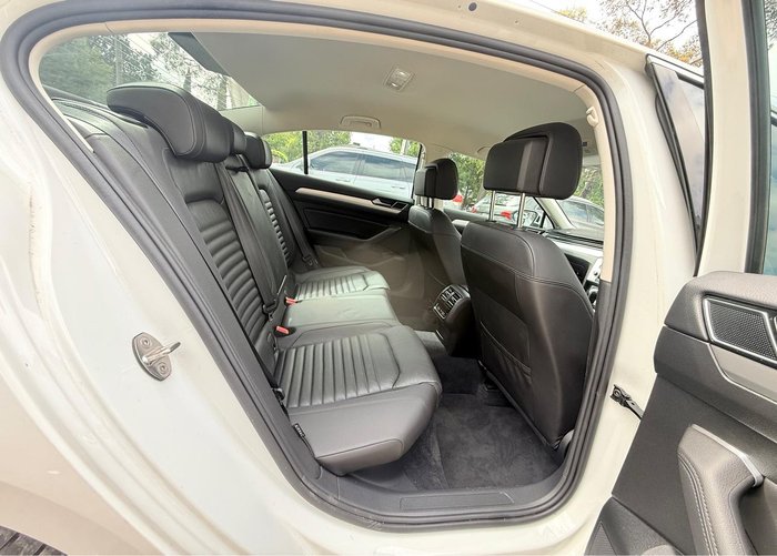 2015 Volkswagen Passat 132TSI B8 MY16 Pure White