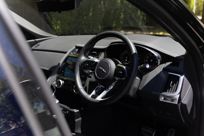 2024 Jaguar E-PACE P250 R-Dynamic SE