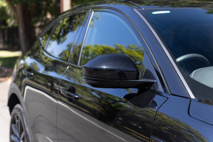 2024 Jaguar E-PACE P250 R-Dynamic SE