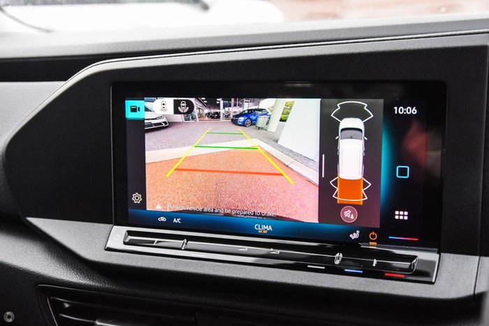 2026 Volkswagen Caddy TSI220