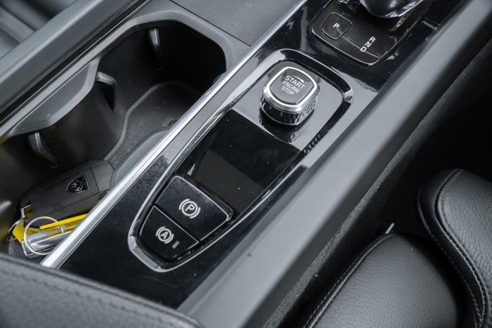 2021 Volvo S60 B5 Inscription