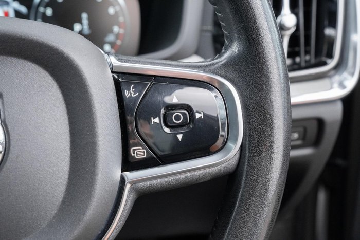 2021 Volvo S60 B5 Inscription