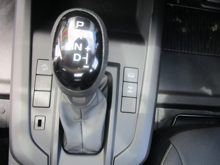 2025 Isuzu D-MAX SX