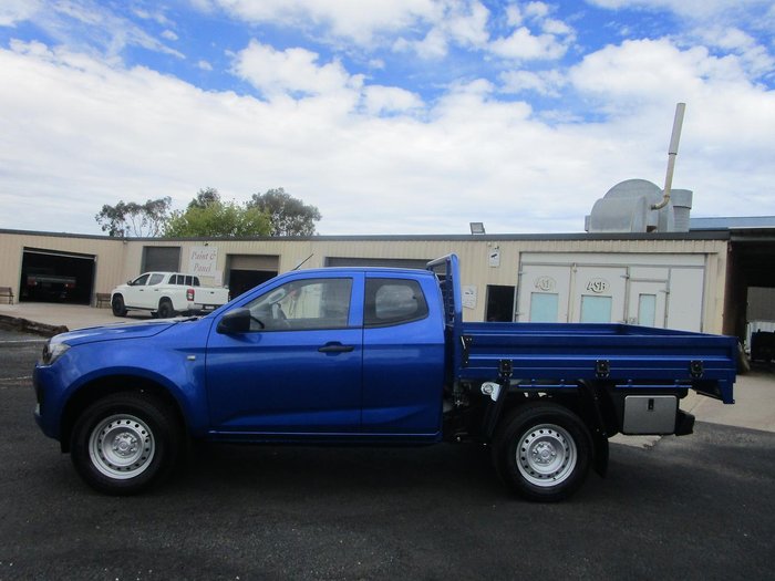 2025 Isuzu D-MAX SX