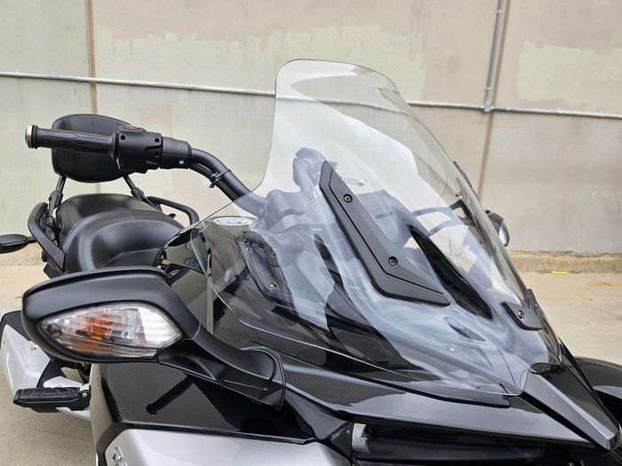 2015 Can-Am Spyder F3 SM6 Spyder F3 Black