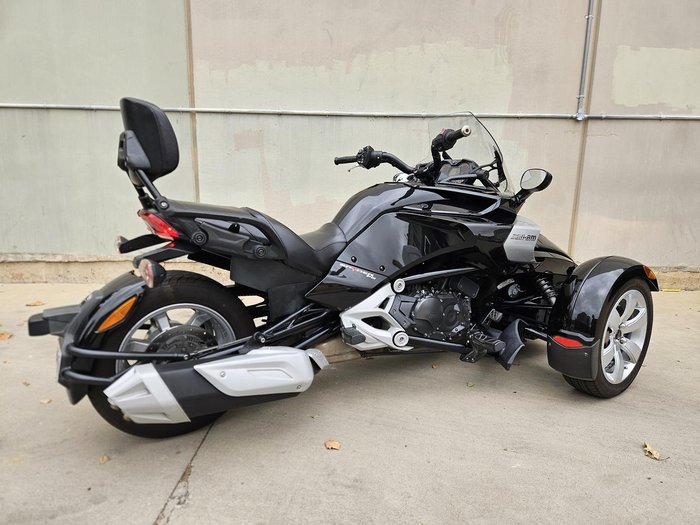 2015 Can-Am Spyder F3 SM6 Spyder F3 Black