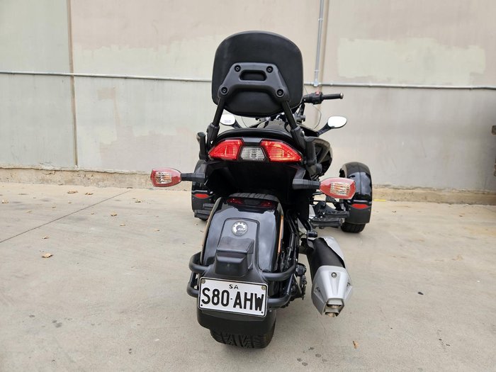 2015 Can-Am Spyder F3 SM6 Spyder F3 Black