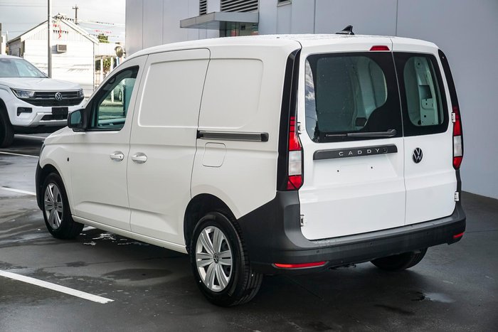 2025 Volkswagen Caddy TSI220