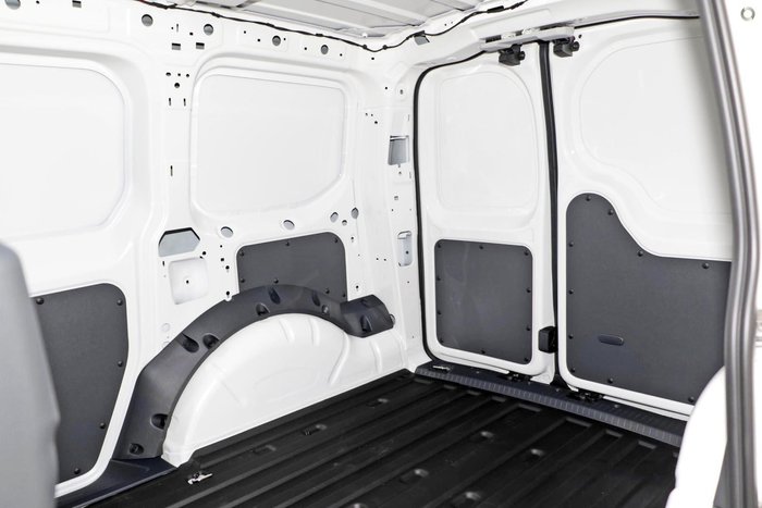 2025 Volkswagen Caddy TSI220