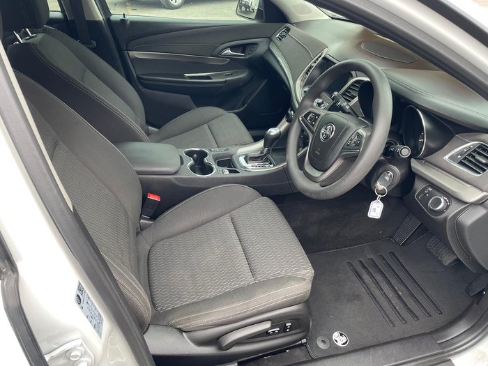 2015 Holden Commodore Evoke VF MY15 Heron White