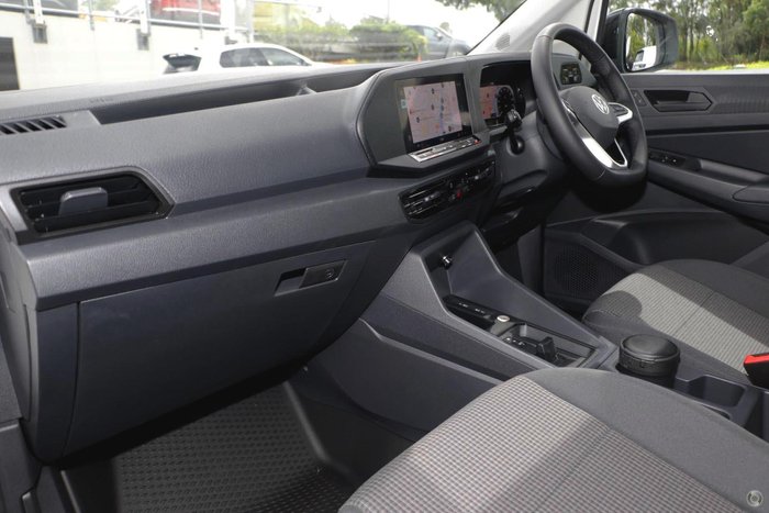 2025 Volkswagen Caddy TSI220