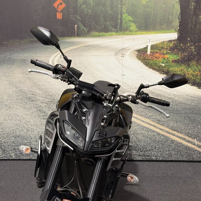 2017 Yamaha MT-09 Black