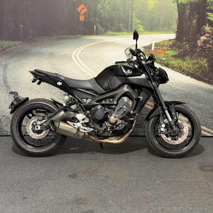 2017 Yamaha MT-09 Black
