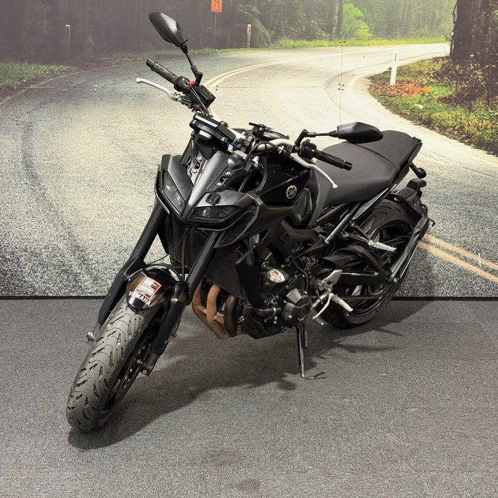 2017 Yamaha MT-09 Black