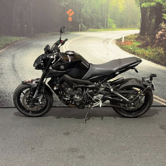 2017 Yamaha MT-09 Black