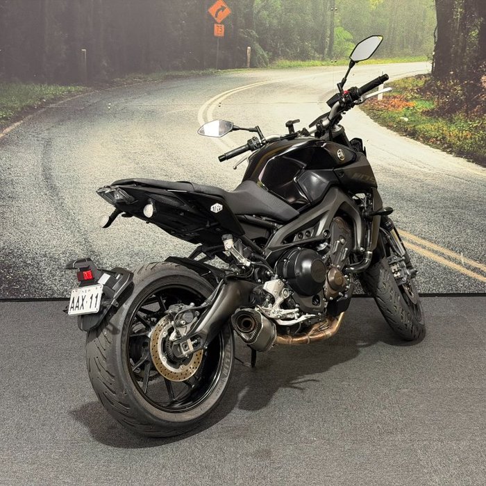 2017 Yamaha MT-09 Black