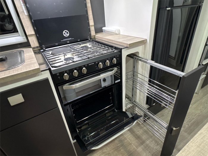 2024 Essential Caravans Outlander Off Road