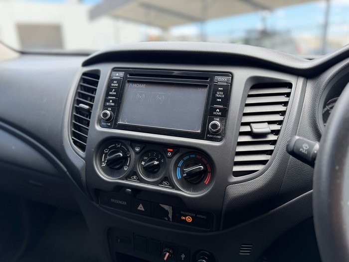 2020 Mitsubishi Triton GLX