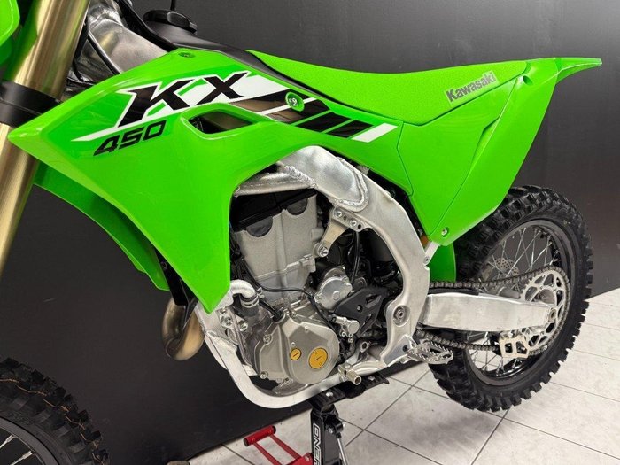2025 Kawasaki KX450 Green
