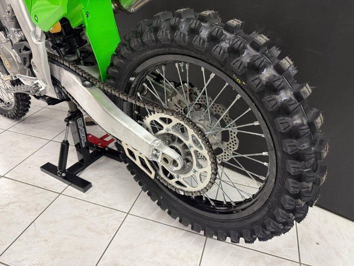 2025 Kawasaki KX450 Green