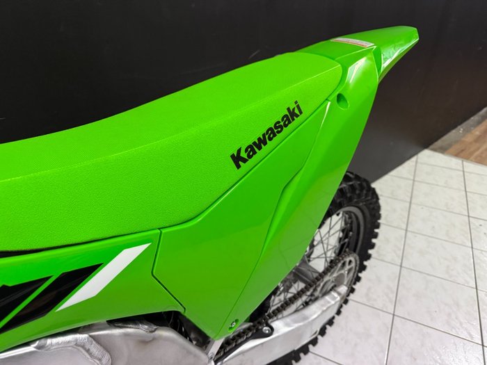 2025 Kawasaki KX450 Green