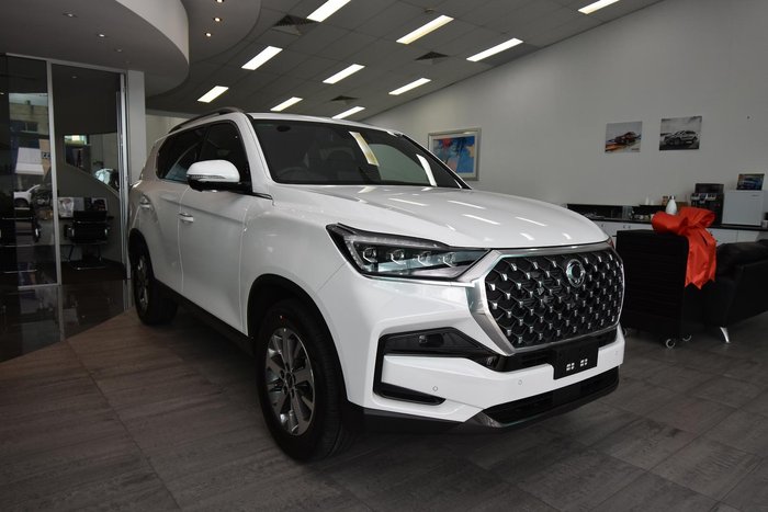 2025 KGM Rexton