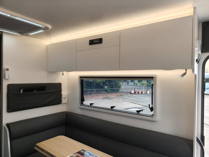 2025 New Age Caravans Road Owl 21' Ro21be